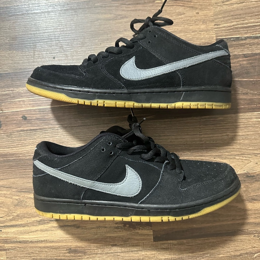 Nike SB Dunks - image 7